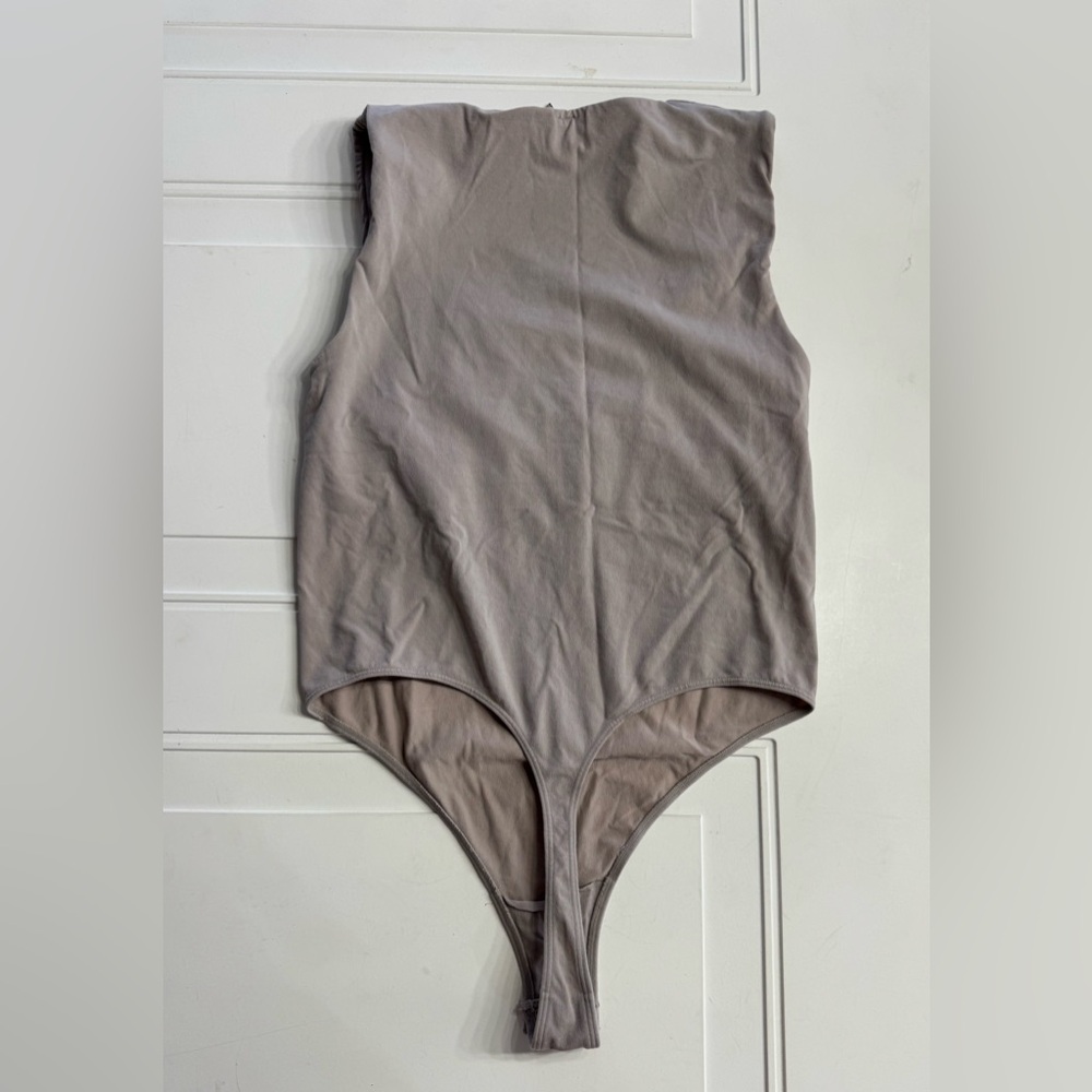 Intimately Free People Bodysuit Square Neck Sleeveless Gray Women’s Size M/L - Picture 5 of 5